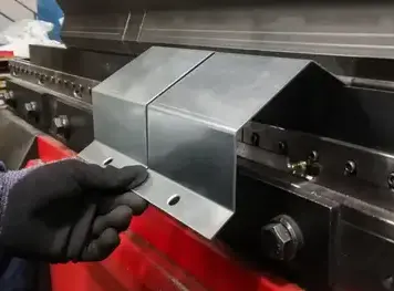 poinçonnage Avranches-1