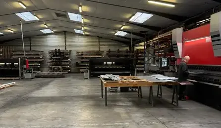 poinçonnage à Avranches - image 4