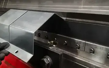 poinçonnage à Combourg - image 4