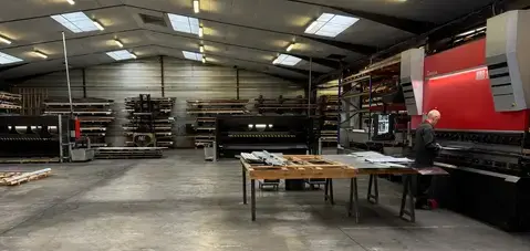 poinçonnage à Laval - image 3